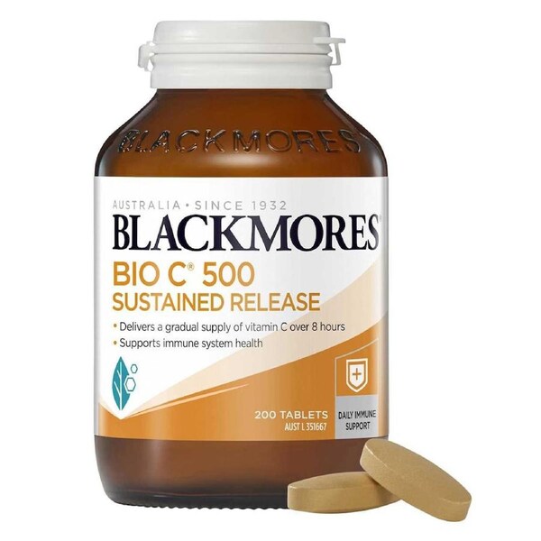Blackmores Bio C 500mg Vitamin C Sustained Release 200 Tablets bottle with a white background showcasing the product packaging.