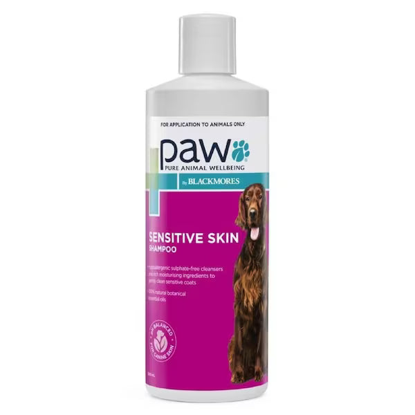 "Blackmores PAW Sensitive Skin Shampoo 500ml bottle for pets with soothing formula for sensitive skin."