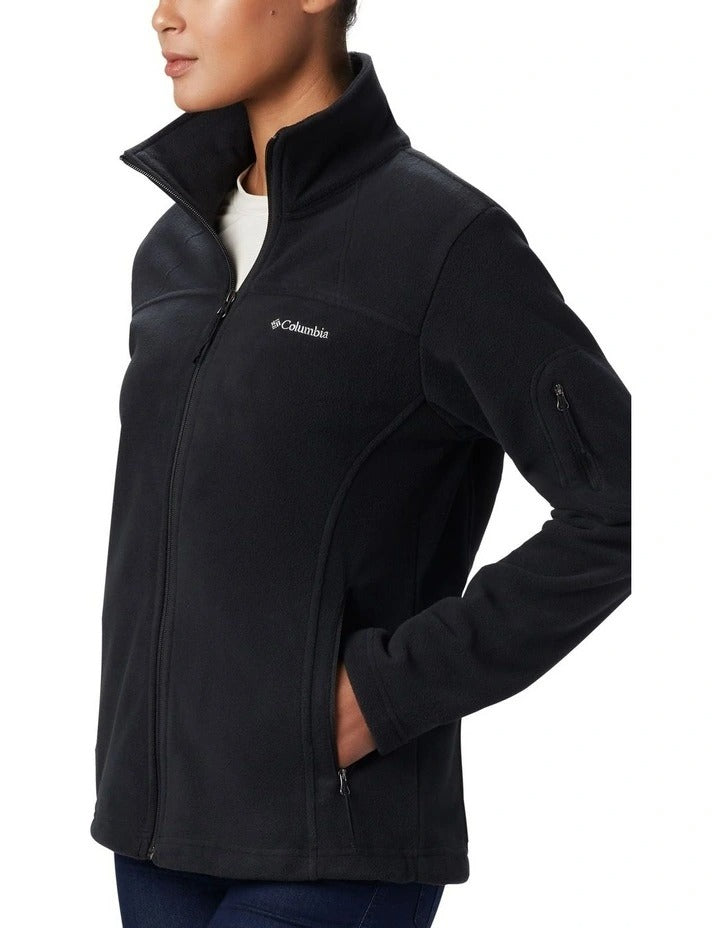Columbia Fast Trek II Fleece Jacket in Grey with zip pockets and adjustable hem.