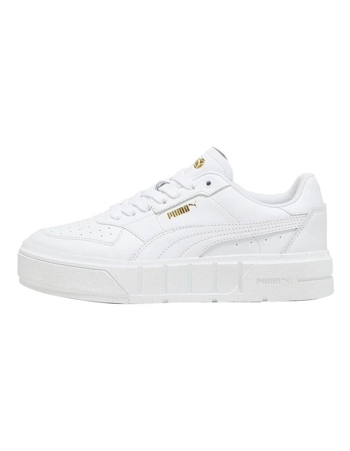 Puma Cali Court Women’s Sneakers with leather and synthetic upper, flat sole, and sporty streetwear design in a classic court-inspired silhouette.