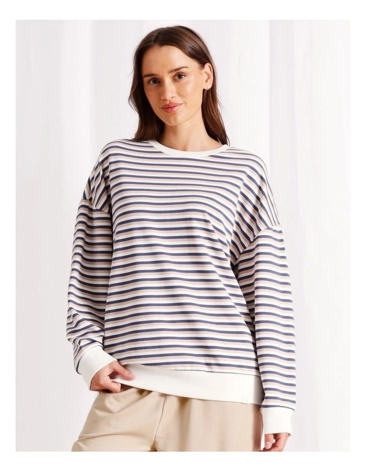 Regular fit with coordinate items available for a complete look.
