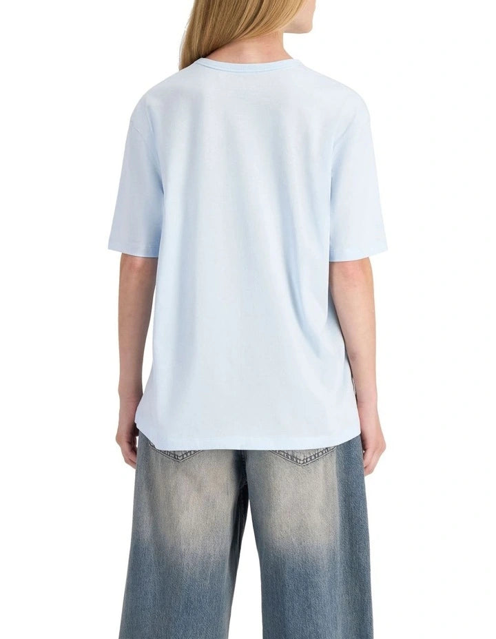 Men’s Champion spring color script logo t-shirt