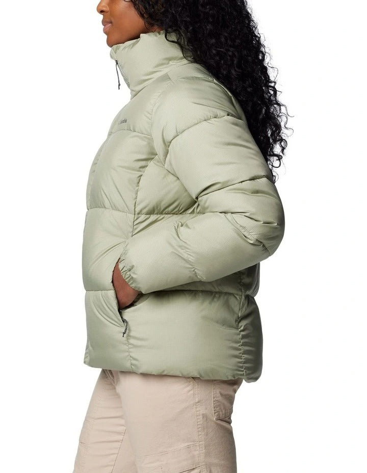 Columbia Puffect II Puffer Jacket in Safari with water-resistant fabric, synthetic insulation, and zippered hand pockets