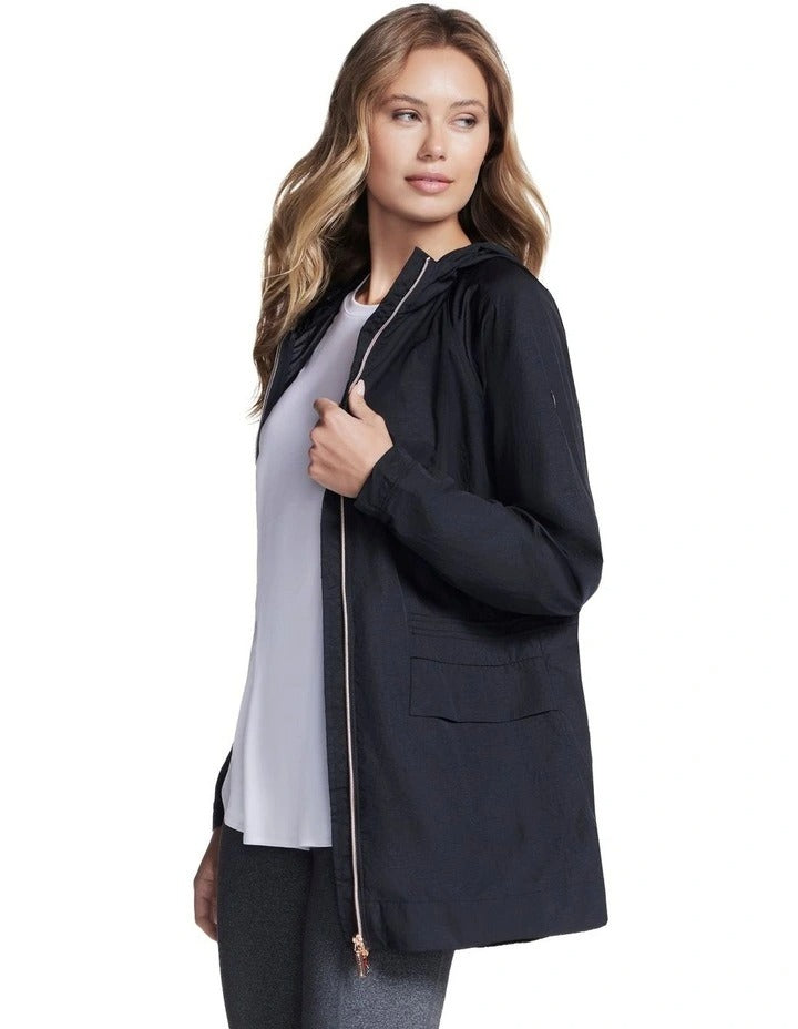 Skechers Go Walk Anorak Jacket in lack JA170 BLK