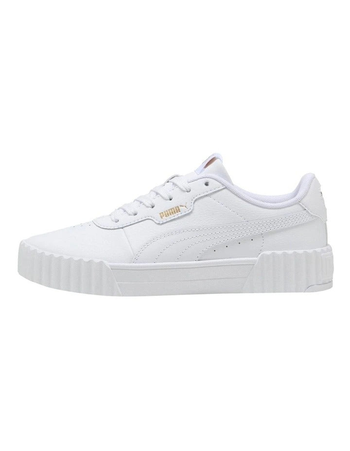 Puma Carina 3.0 women’s leather sneakers with flat heel, Softfoam cushioning, and tennis-inspired design