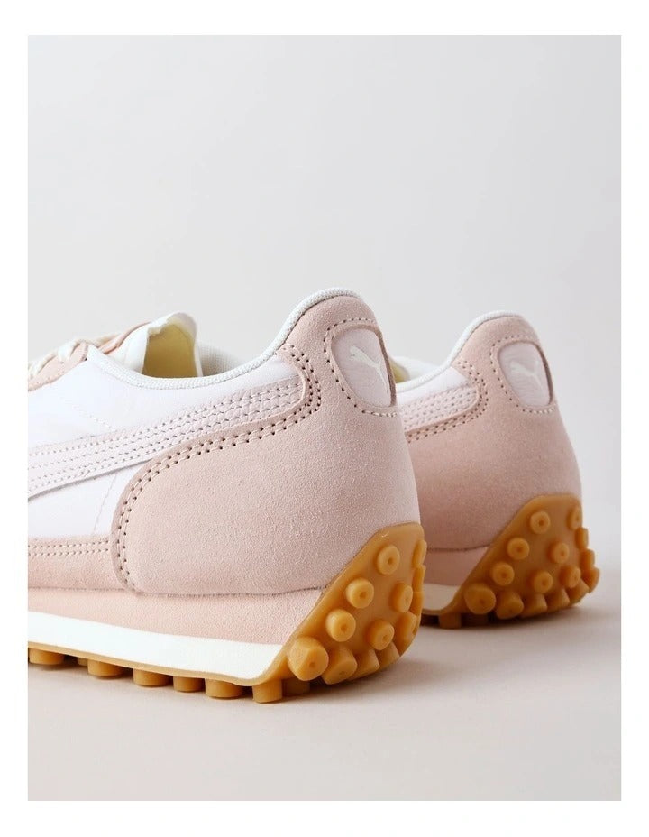 Puma Easy Rider Nylon Cool Women’s Shoes with low heel, vintage retro running sneaker in textile and leather design
