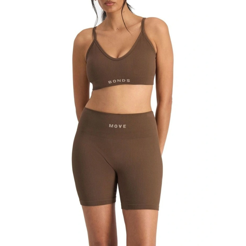 Move Rib Seamless Crop Bra in ribbed stretch fabric with removable cups, soft V-neckline, and supportive underbust elastic for low impact activities