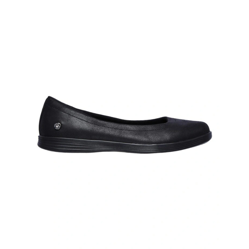Skechers On The Go Dreamy Shoe in Black - lightweight cushioned casual slip-on shoes for women
