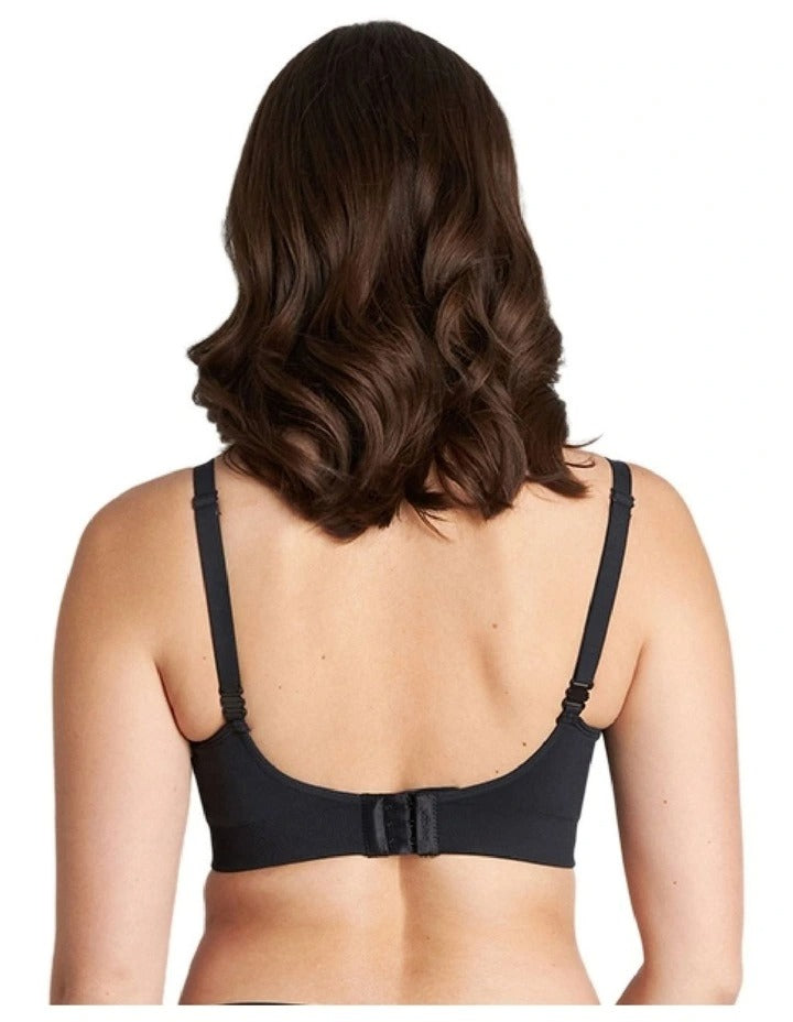 Bendon Sport Balance Seamless Sports Bra in Black