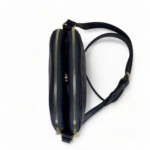 Dark blue genuine leather women’s shoulder bag with crossbody strap, elegant design, and premium finish — LeatherLuxe collection.