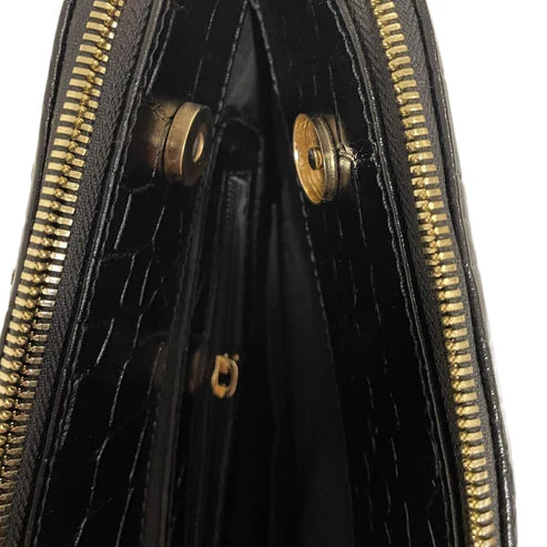 LeatherLuxe Black Crocodile-Style Leather Office Shoulder Bag – Premium functional leather bag with elegant crocodile texture and adjustable strap.