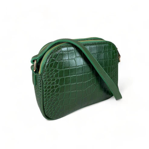 LeatherLuxe Green Leather Women's Shoulder Bag in Crocodile Style — Elegant crossbody bag with textured pattern and gold-tone details