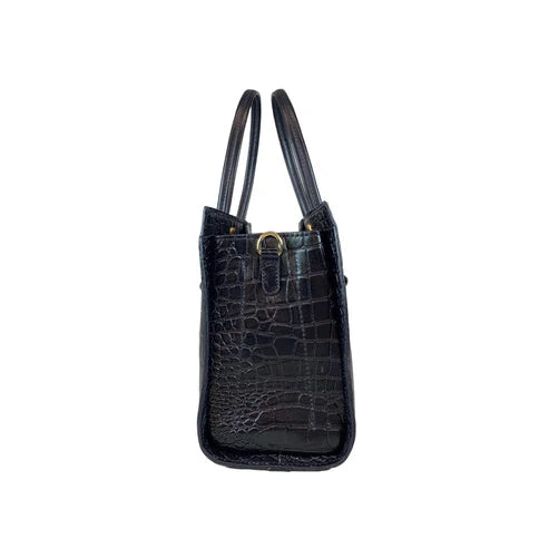 LeatherLuxe black women's leather handbag – premium shoulder and crossbody bag with elegant design and durable stitching