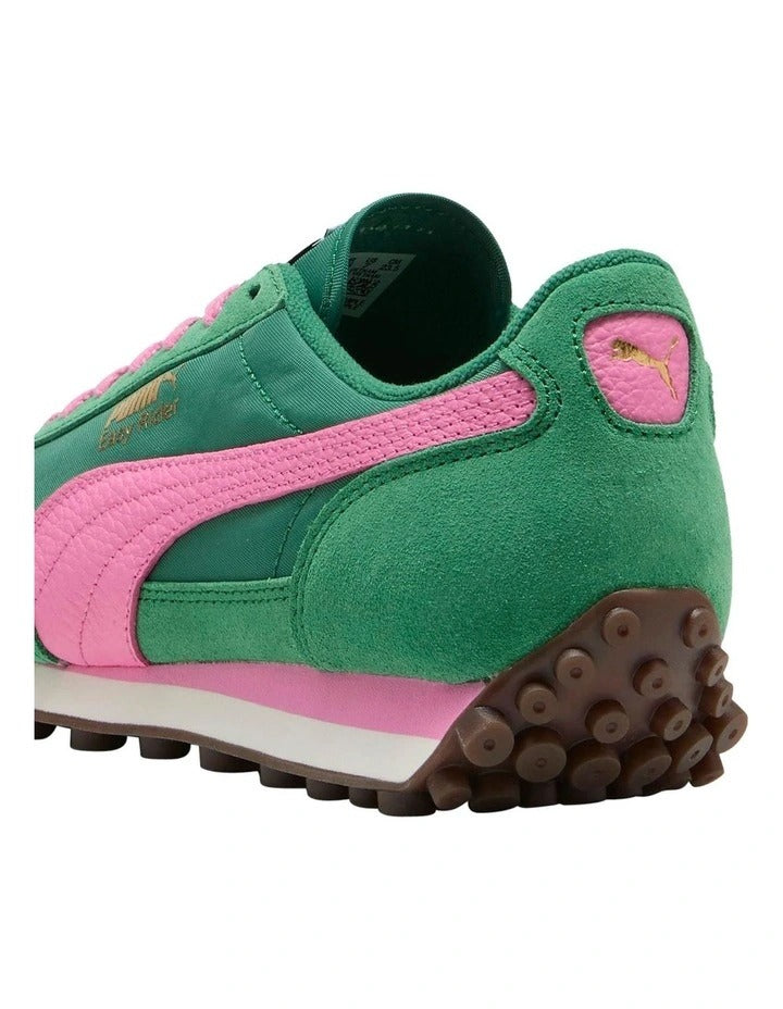 Puma Easy Rider Vintage Women’s Shoe with suede leather overlays, slim retro profile and low heel, casual lifestyle sneaker in leather and textile blend
