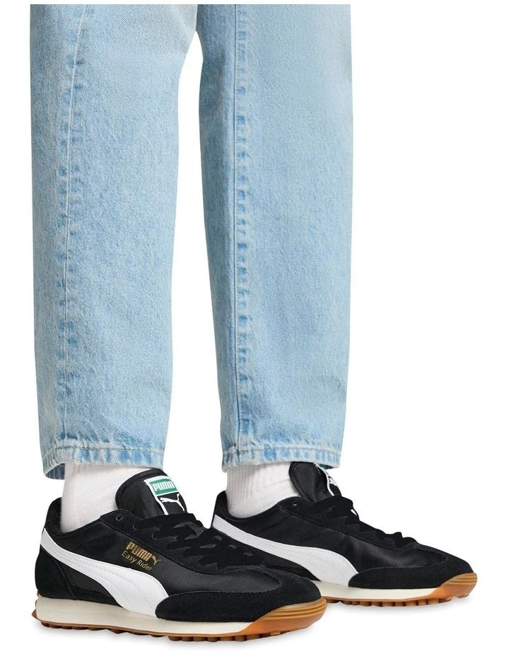Puma Easy Rider Vintage Women’s Shoe with suede leather overlays, slim retro profile and low heel, casual lifestyle sneaker in leather and textile blend
