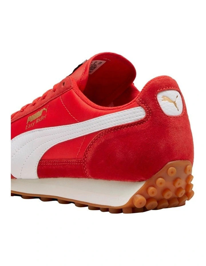 Puma Easy Rider Vintage Women’s Shoe with suede leather overlays, slim retro profile and low heel, casual lifestyle sneaker in leather and textile blend
