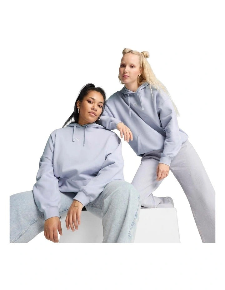 Puma Ess Oversized Hoodie with embroidered Cat Logo, adjustable hood, ribbed cuffs and hem – casual unisex streetwear