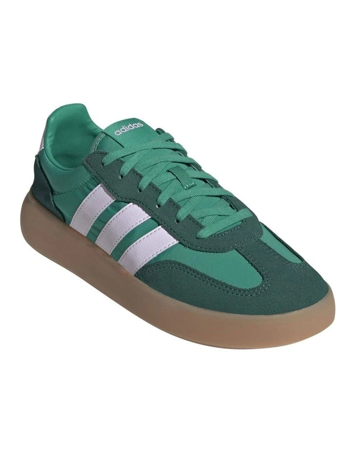 Adidas Barreda Decode women’s shoes in suede and nylon with low heel, rubber cupsole, and classic T-toe design