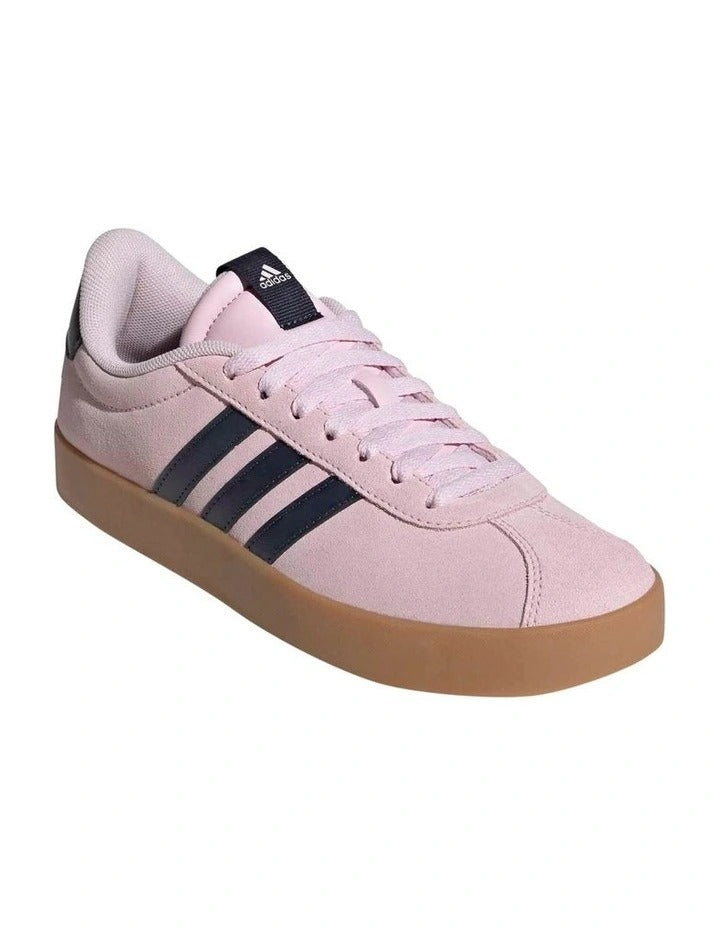 Adidas VL Court 3.0 women’s shoes with coated leather upper and low heel, stylish skater-inspired trainers in white with vulcanised outsole