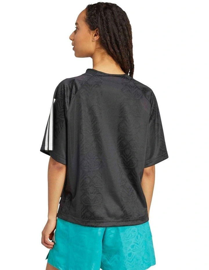 Adidas Tiro x Common Goal Jacquard Tee 100% recycled polyester football t-shirt celebrating Istanbul culture and empowering girls