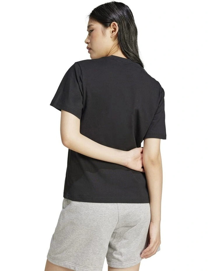 Adidas Essentials Small Logo Cotton T-shirt in white, 100% soft cotton, casual sporty wear