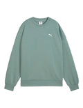 Puma Wardrobe Essentials Oversized Crew Sweatshirt in cotton-polyester blend with centered logo and ribbed cuffs