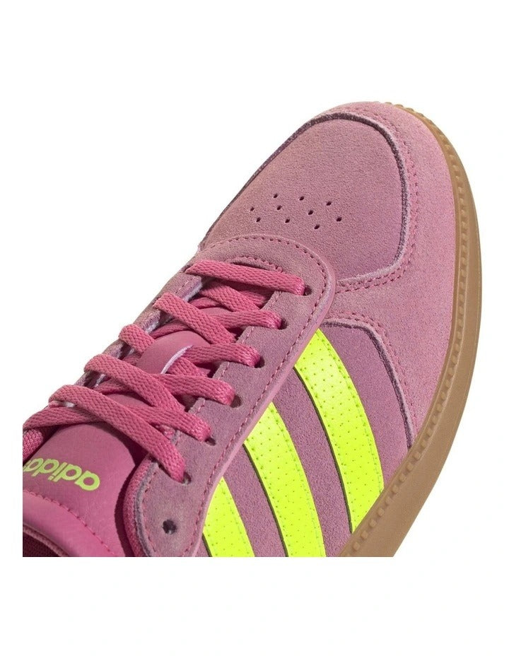 Adidas Breaknet Sleek women’s shoes with low heel, leather and synthetic upper, perforated design, and classic 3-Stripes on rubber outsole