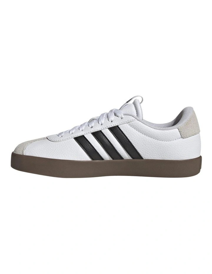 Adidas VL Court 3.0 women’s shoes with coated leather upper and low heel, stylish skater-inspired trainers in white with vulcanised outsole